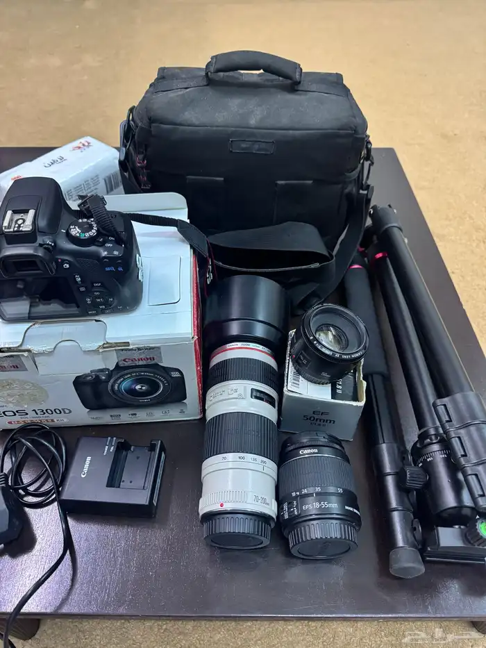 كاميرا كانون بكامل اغراضها 9