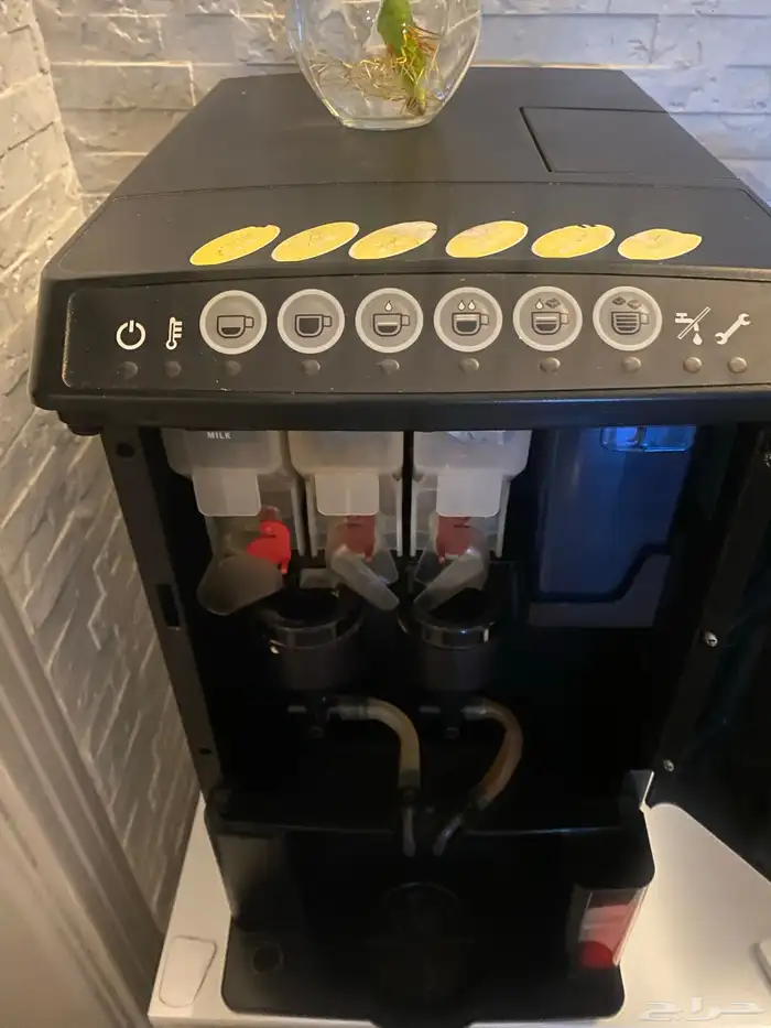 مكينه قهوه من شركة باسمح للبيع المستعجل 2