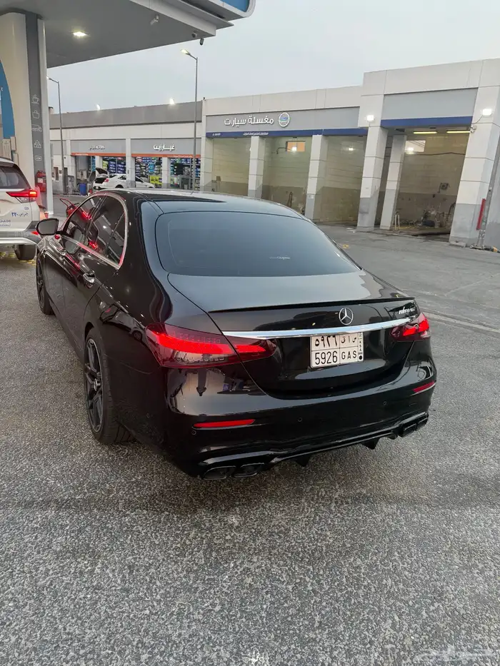 مرسيدس E300 2