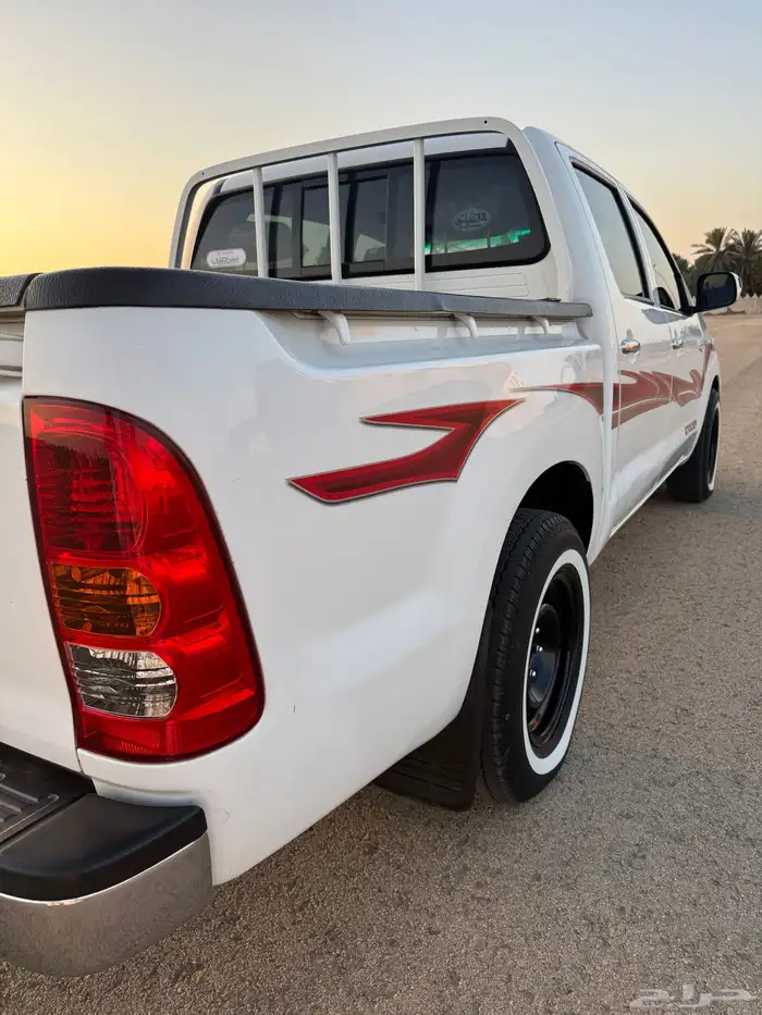 هايلكس 2009 فل كامل 7