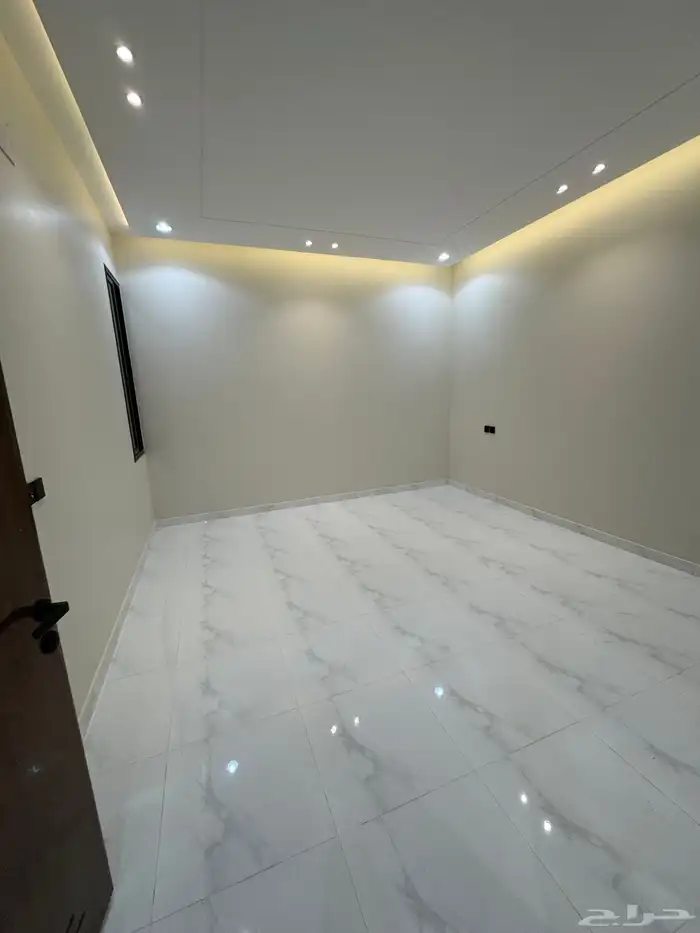 للبيع بالمحاله قرب حديقه المليون متبقي شقه علويه 530 الف 13