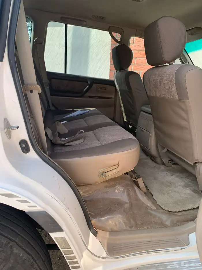 تايوتا لاندكروزر جكس قير عادي. 3