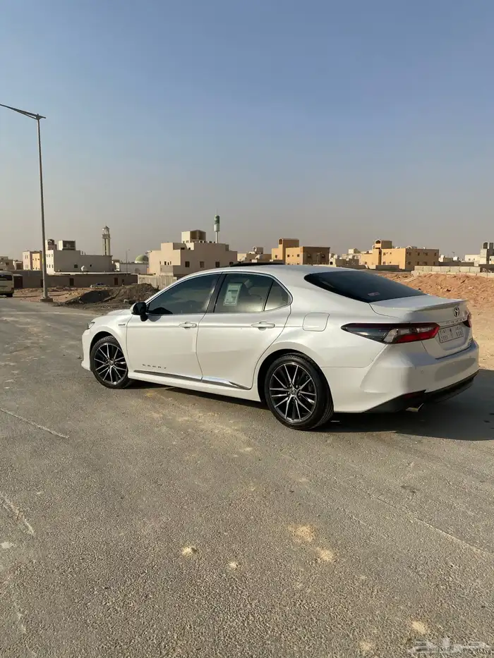 كامري GLE 2023 هايبرد فل 4
