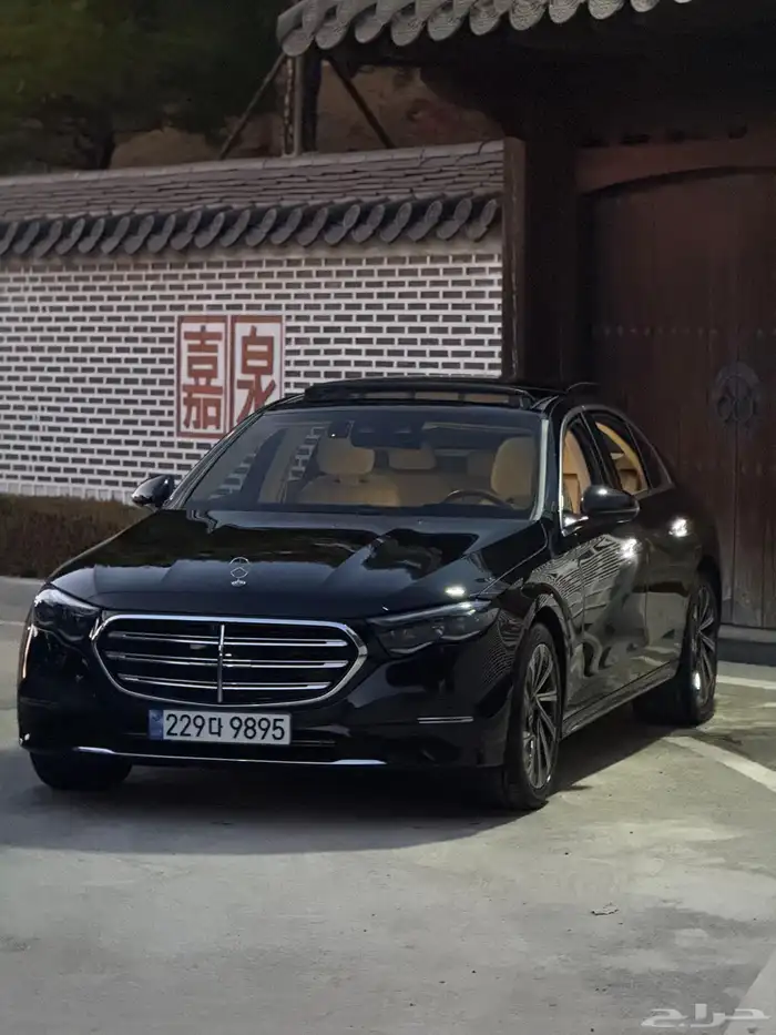 مرسيدس E300 12