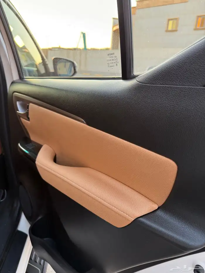 فورتشنر 2022 VX بنزين 33