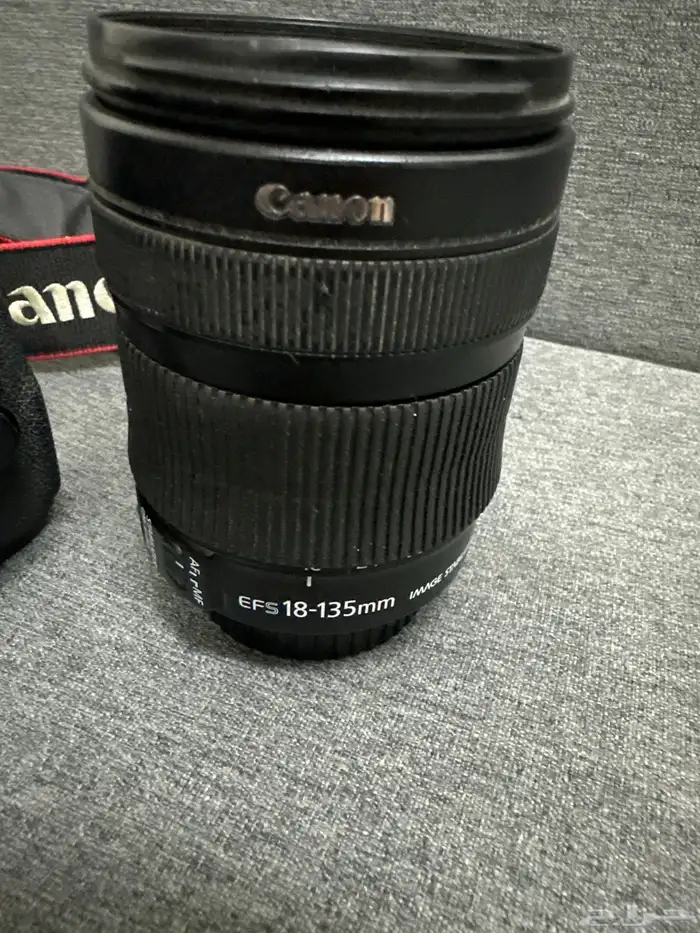 كاميرا كانون 2