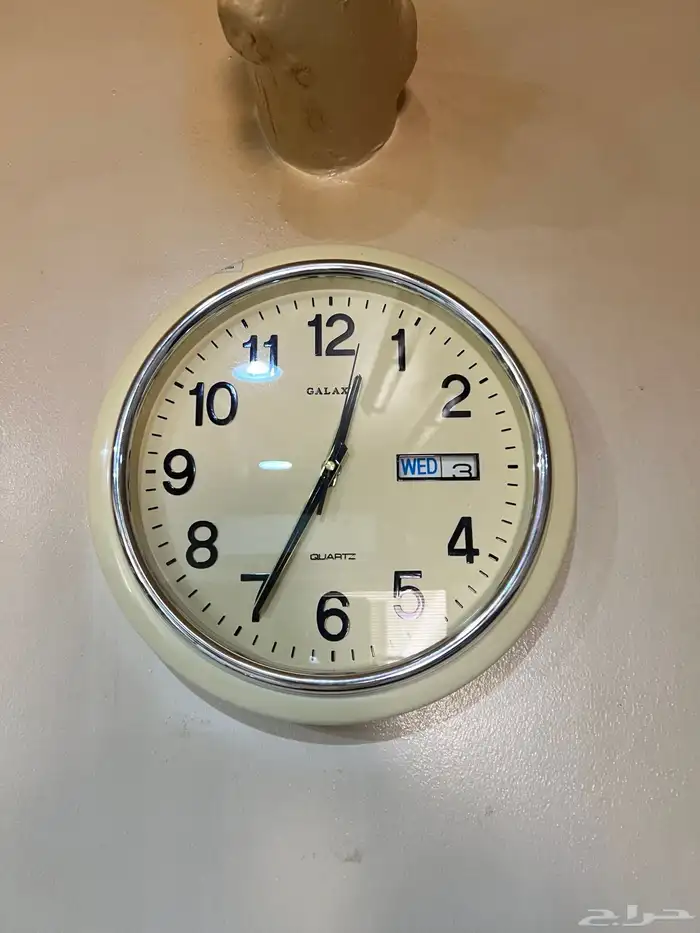 ساعات قديمة تعمل 6