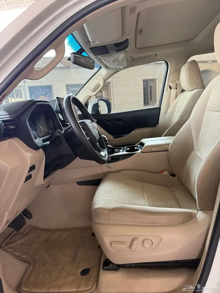 تويوتا جي اكس أر L2 موديل 2025 سعودي 32