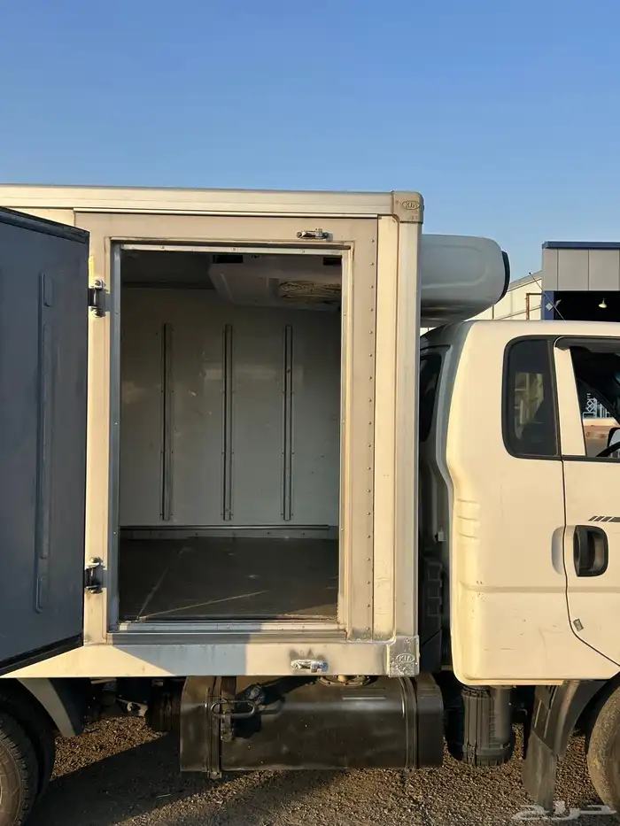 كيا ثلاجه موديل 2021 الممشي 240 الف الموقع المدينه المنوره 12