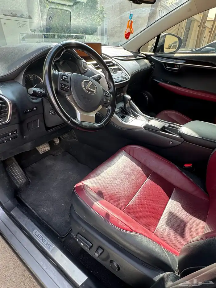 لكسز nx300 موديل 2020 بحالة الوكالة ممشى قليل منوة للمستخدم 6