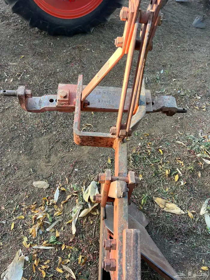 للبيع صاروخ (محراث) حراثه ايطالي 0