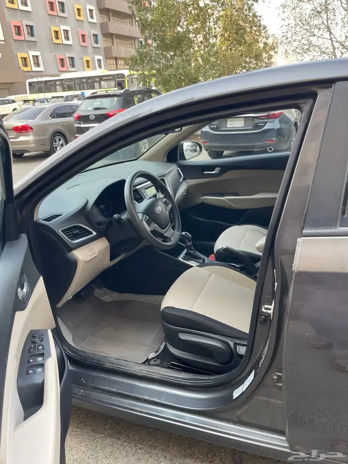 اكسنت 2023 نضيف جدا 19