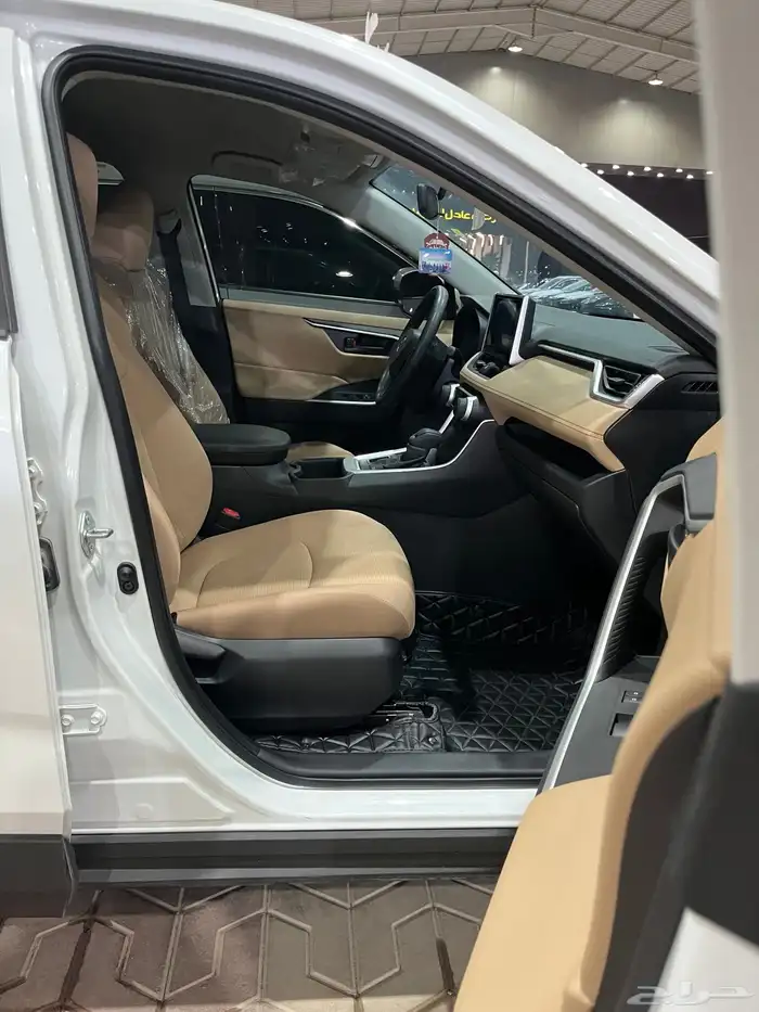 راف فور 2025 دفع رباعي ممشى قليل 25