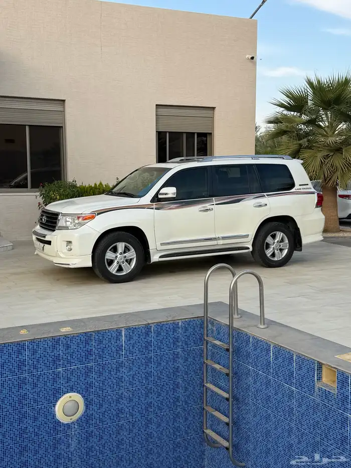 لاندكروزر جكسار 2015 بريمي 8 سرندل ممشى قليل 1