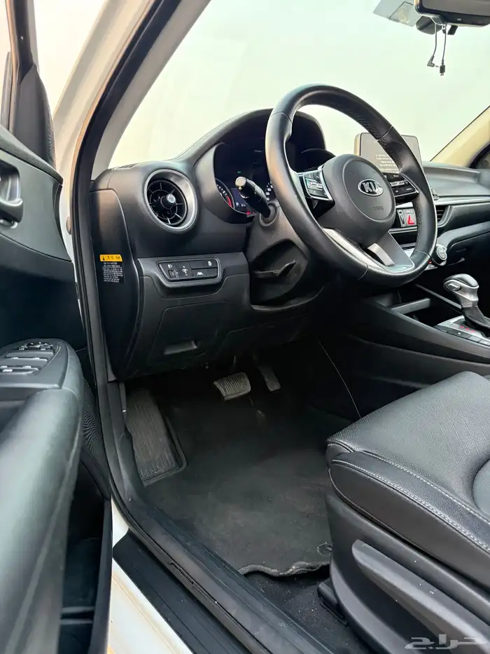 كيا سيراتو 2021 اعلا مواصفات بدون فتحه بحالة الوكاله للبيع 12