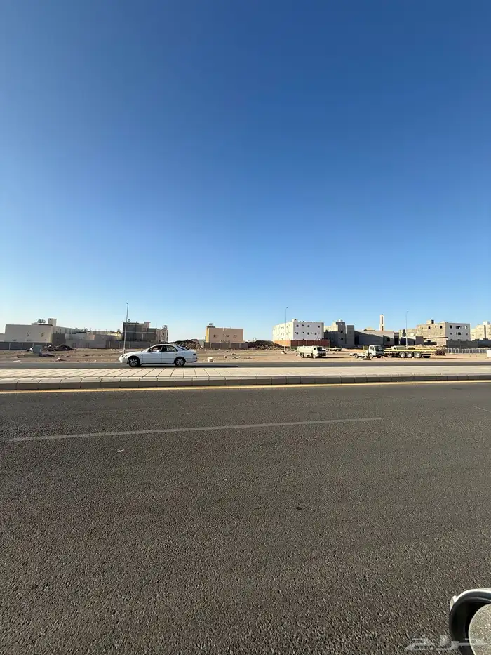 للبيع ارض تجارية في مخطط النبلاء م660 خلف خلاف بعد محطة نفط 2