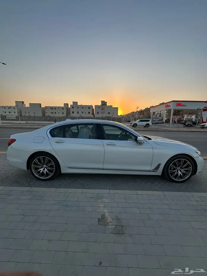BMW 2019 730 ثاني مالك 7