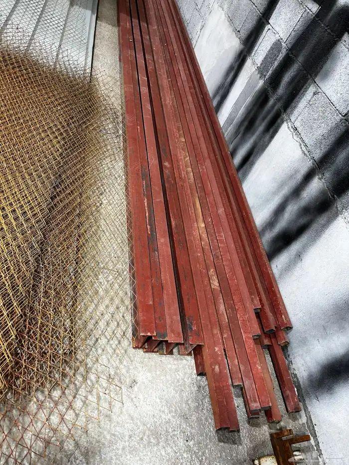 للبيع حديد و زنك ودوامر و عازل و إنجيله صناعيه 4