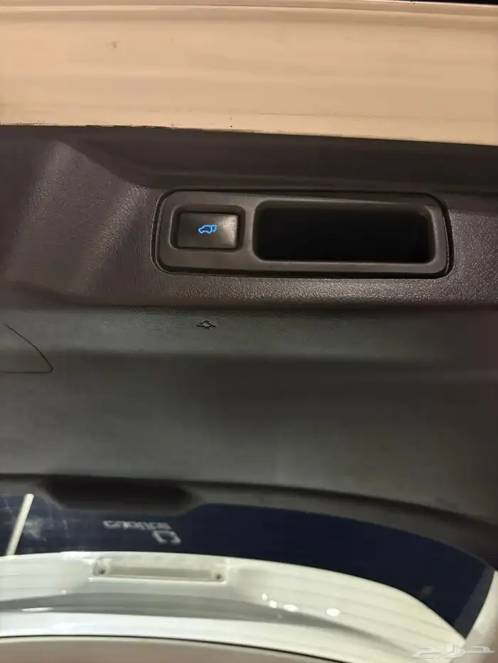 فورتشنر 2017 فل كامل ممشى 190 الف مشدود من والى 36