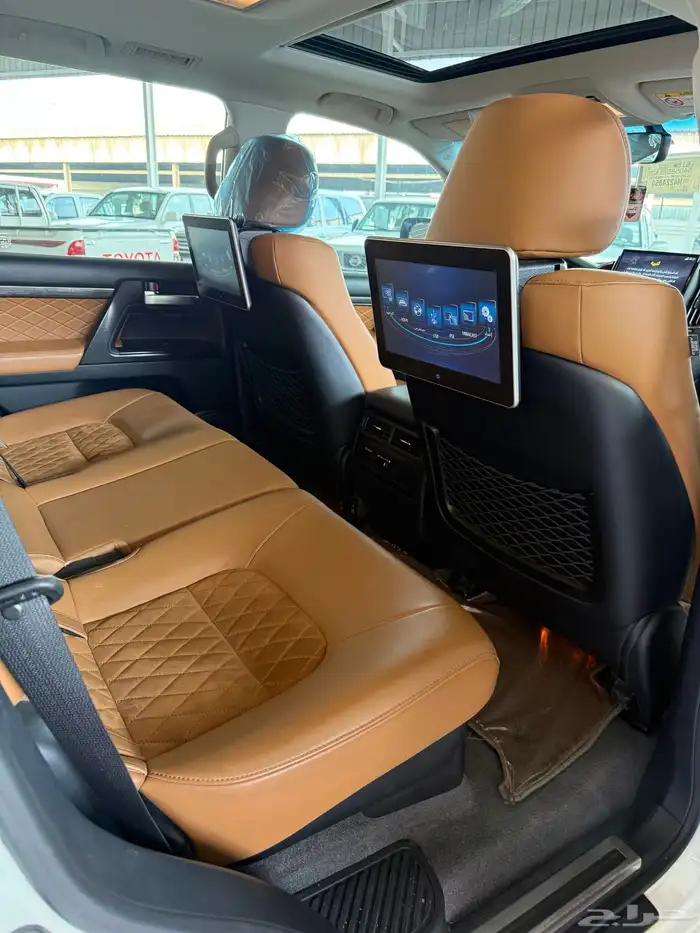 تويوتا لاندكروزر جي اكس أر تورينق سعودي رقم 4 موديل 2021 35