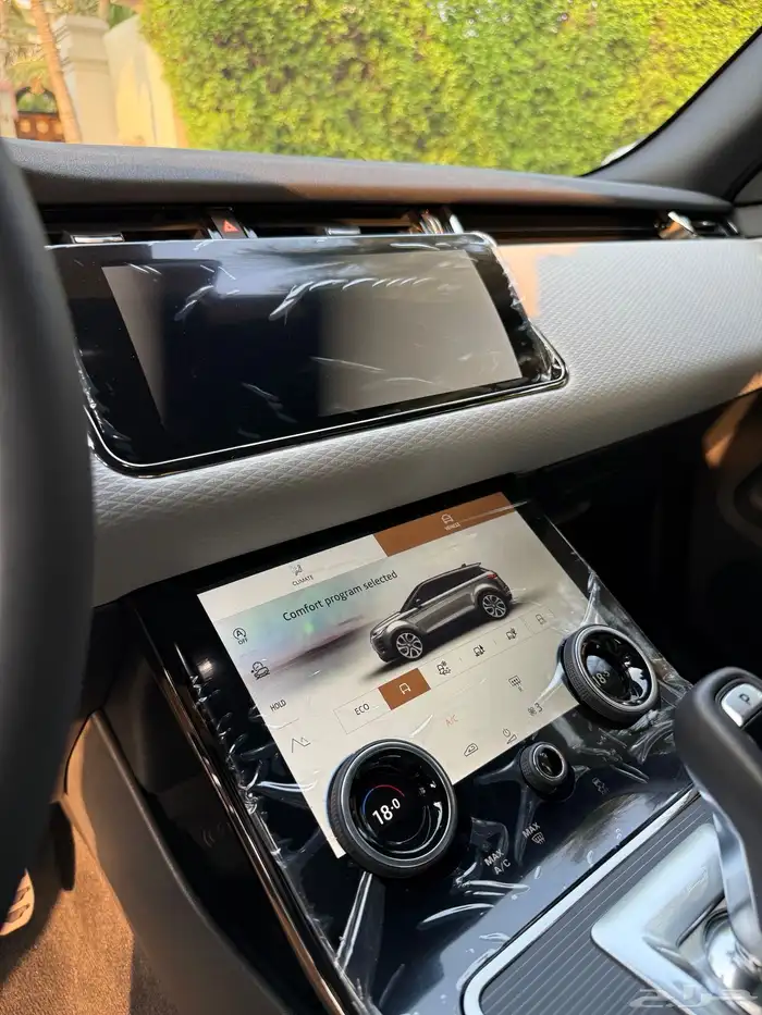 لاند روفر ايفوك شبه اصفار 2023 12