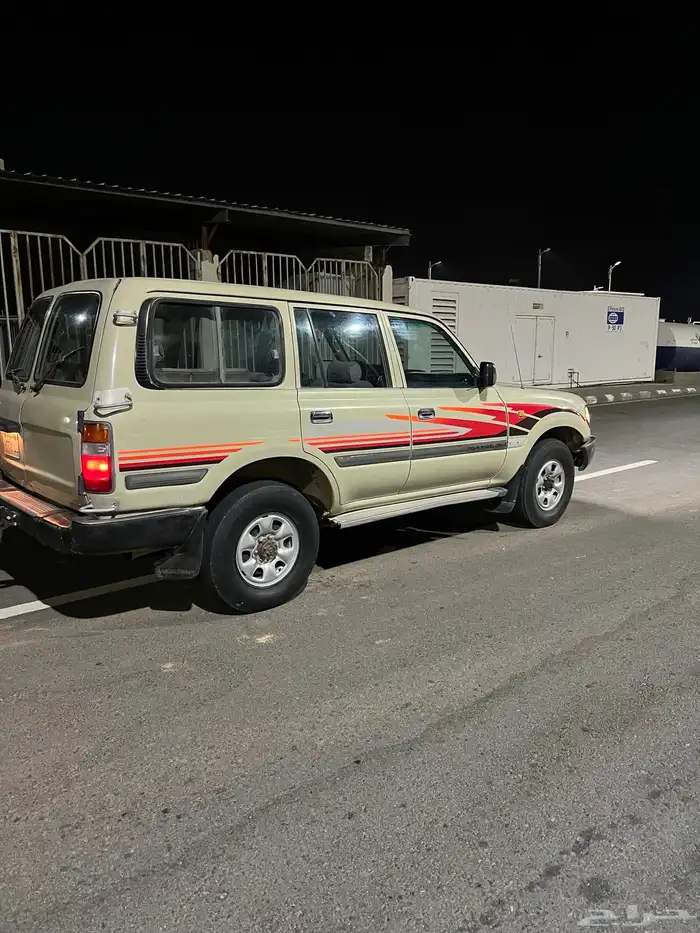 جيب جاكس صالون 1