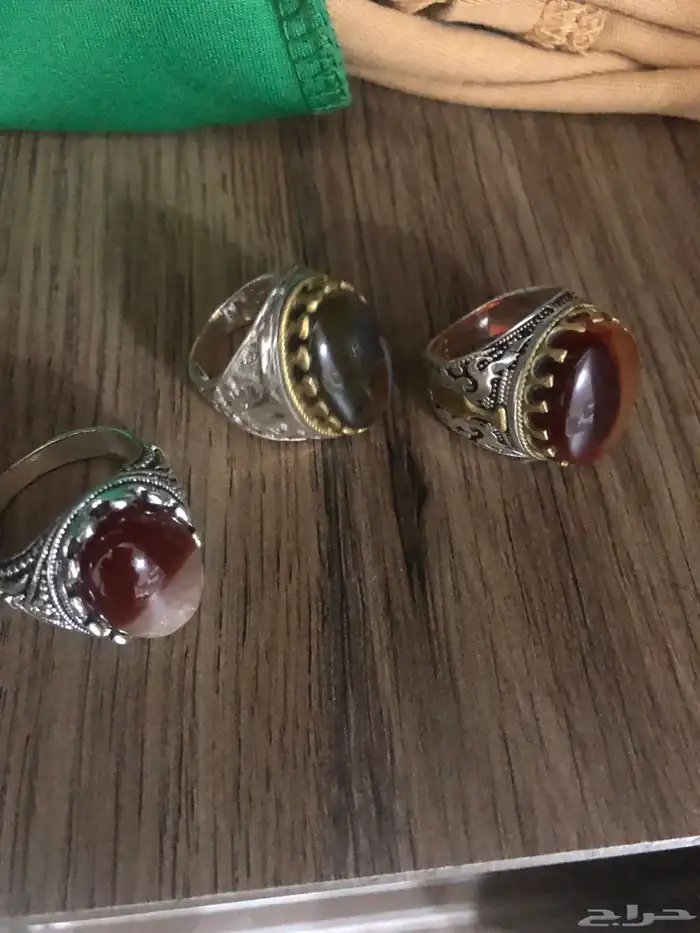 للبيع خواتم عقيق فضه 0