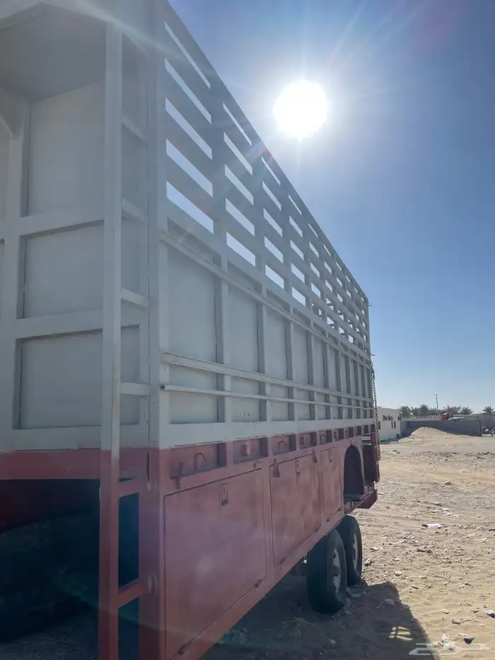 للبيع صندوق عايدي نظيف شرط الموقع شرق الاحساء 2