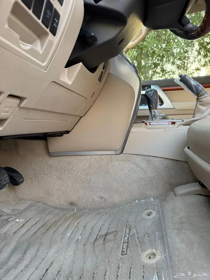 لاندكروزر VXR فكسار 2015 بريمي ( وكالة ) 63