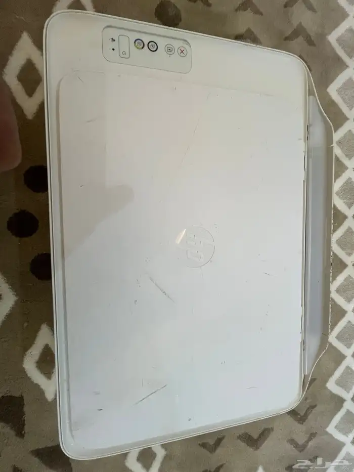 طابعه نظيفة جدا بدون سلك يحتاج سلك بس 12