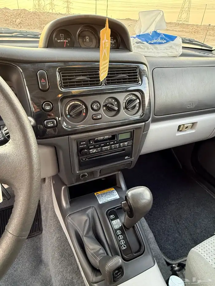 للبيع جيب مستوبيشي ناثيفا نادر مخزن ممشى86 الف 20