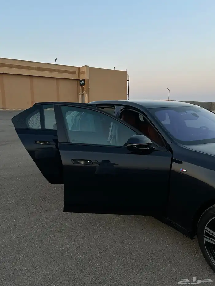 BMW 735 ام كت 11