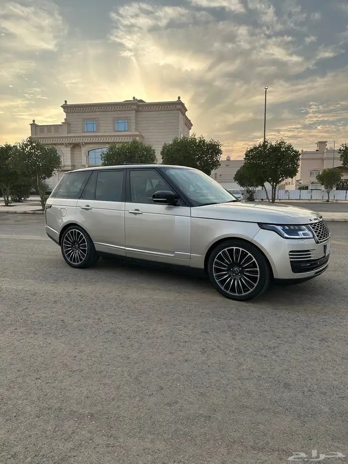 للبيع رنج روفر فوج 510 معدل 2020 4