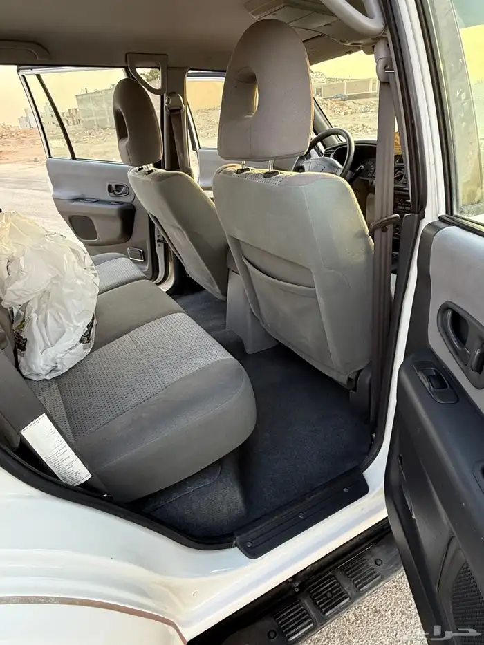 للبيع جيب مستوبيشي ناثيفا نادر مخزن ممشى86 الف 28