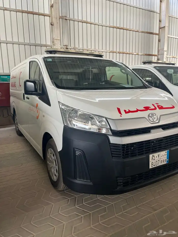 باص هاي اس مجهز اسعاف بنزين 2020 ممشى قليل 3