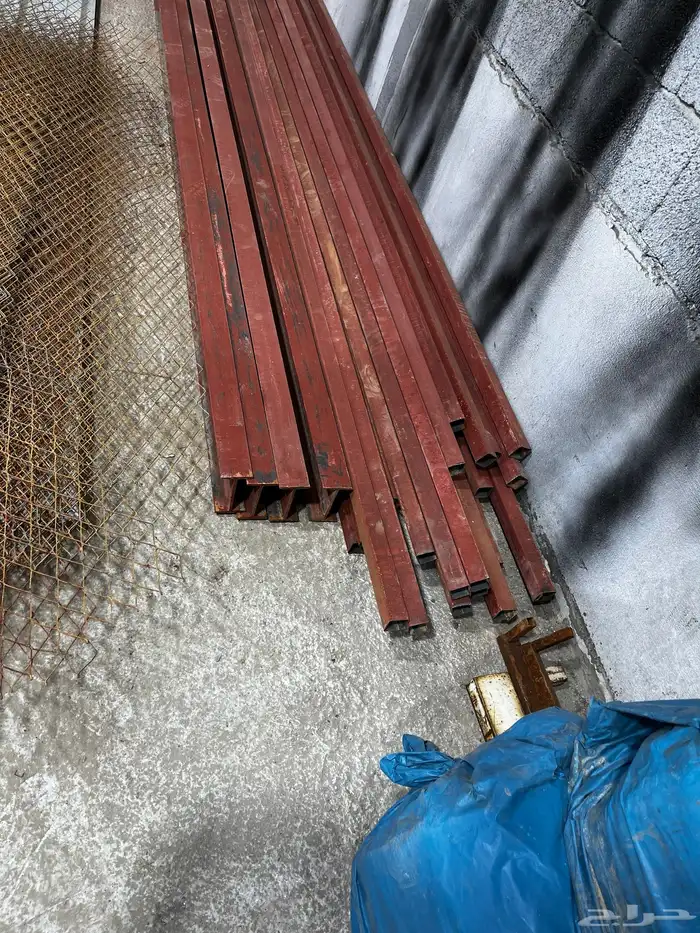 للبيع حديد و زنك ودوامر و عازل و إنجيله صناعيه 0