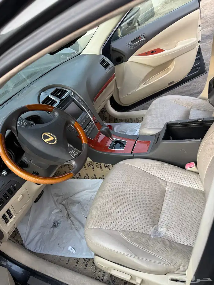 للبيع قطع غيار لكزس ES350من مديل2010 إلى 2012 5