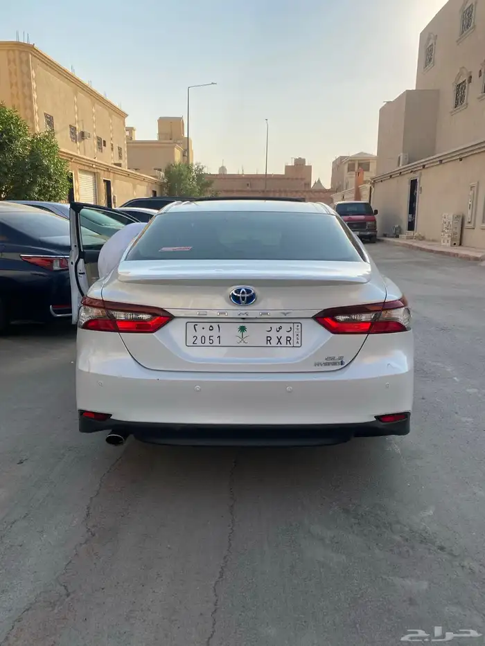 كامري GLE 2023 هايبرد فل 10