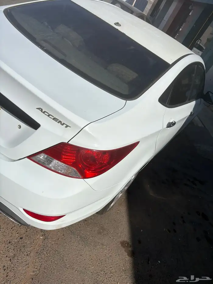 اكسنت قير اوتوماتيك 2012 للبدل او للبيع الممشى 171 الف 0