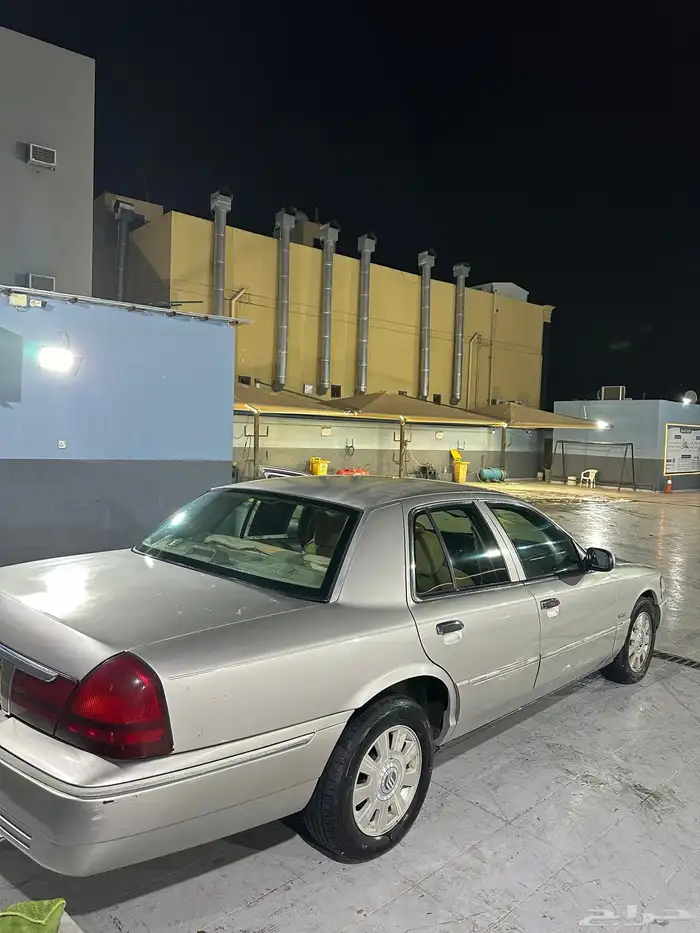 فورد قراند ماركيز لوحه مميزه 5