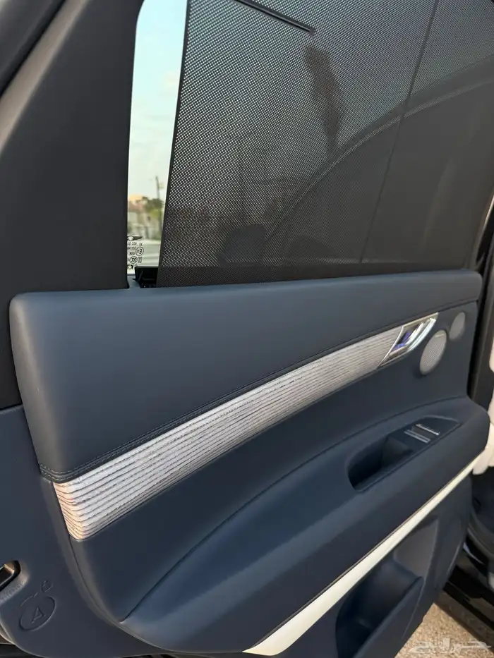 جينيسس GV80 2025 رويال - بحالة الجديدة ممشى قليل 13