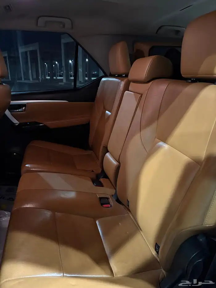 فورتشنر 2017 فل كامل ممشى 190 الف مشدود من والى 40