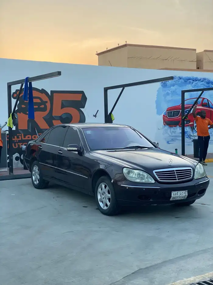 مرسيدس 2000 1