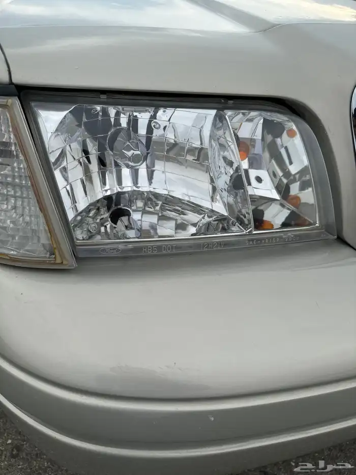 كراون فكتوريا 2010 سعودي سمني نظييف 12