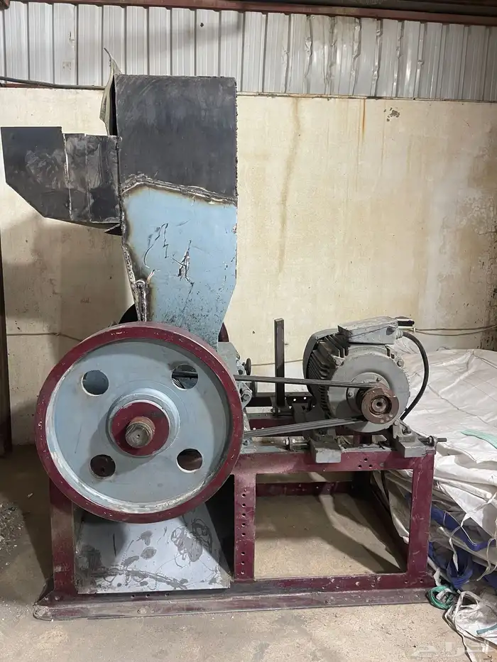 ماكينه جرش وناقل كهربائي 1