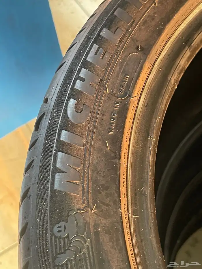 طقم كفرات مشلان اخو الجديد 245 45 18 8