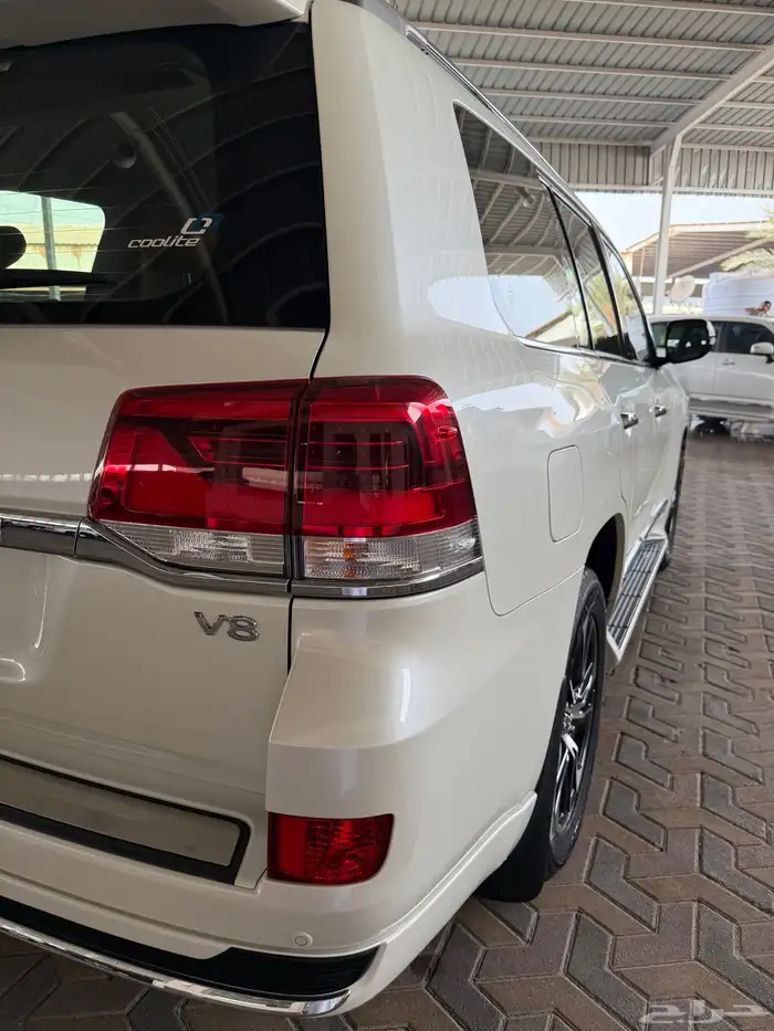 تويوتا لاندكروزر جي اكس أر تورينق سعودي رقم 4 موديل 2021 15