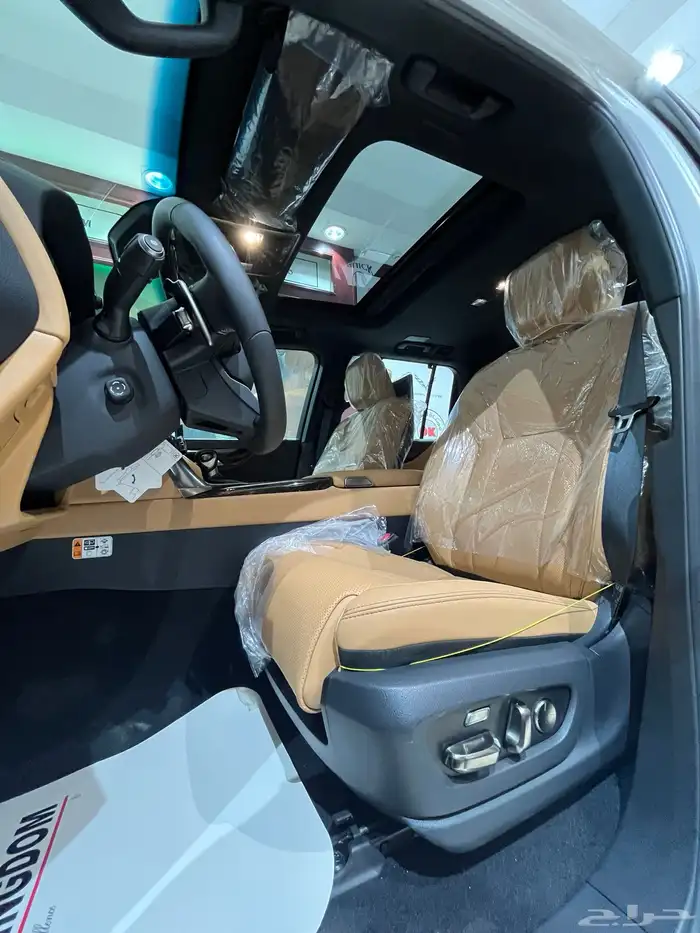جيب لكزس LX600 2025 5