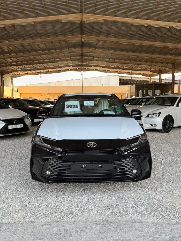 كامري 2025 استاندر اصفار 2