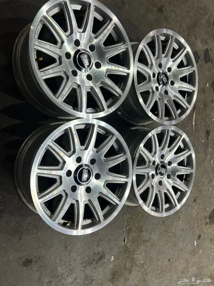 جنوط البرايد نيكل 6 مسمار مقاس 17 يركب علا جيب 23 وا جمس 7